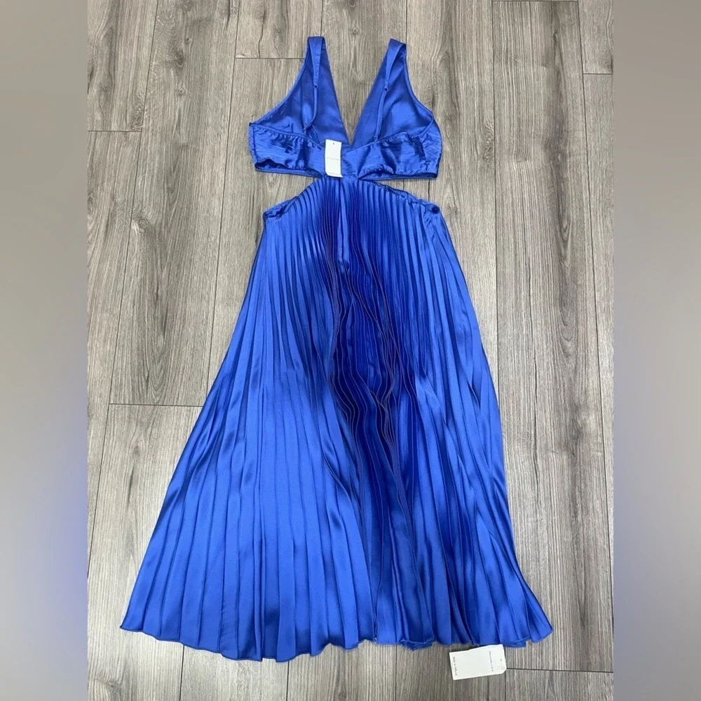NWT A&F Abercrombie & Fitch Giselle Pleated Cutout Maxi Dress Blue Satin Sz LP